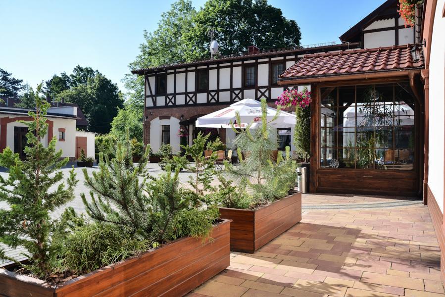 Hotel Camelot Szczawno-Zdroj Exterior foto