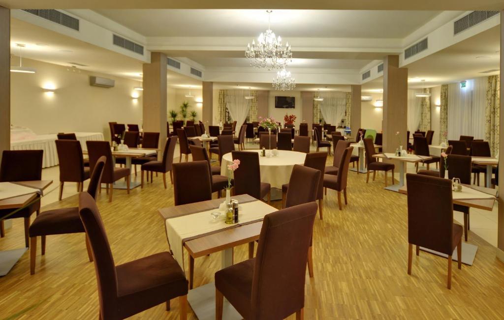 Hotel Camelot Szczawno-Zdroj Exterior foto